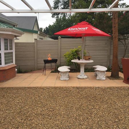 Casa Mia Bed and Breakfast Pietermaritzburg Buitenkant foto